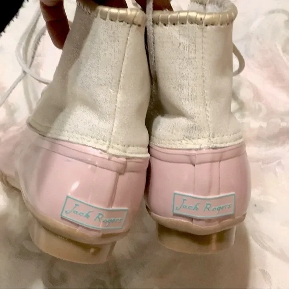 JACK ROGERS Chloe Pink Duck Ankle Boots Lace Up Shimmery Sherpa Lined Size 6 - Picture 6 of 10